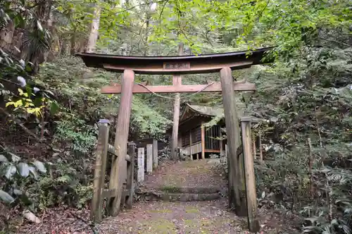 秋滝龍王神社の鳥居