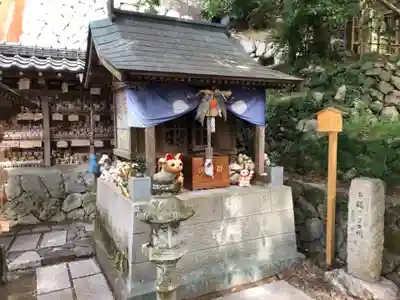 お松大権現の末社・摂社