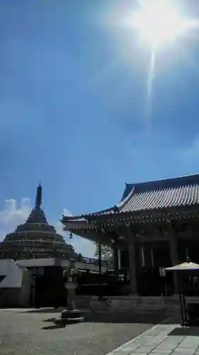 壬生寺の本殿・本堂