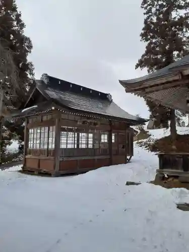 石鳩岡寺のその他建物