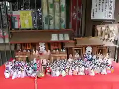 氷川女體神社の建物その他