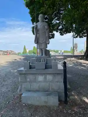 笠覆寺 (笠寺観音)の像