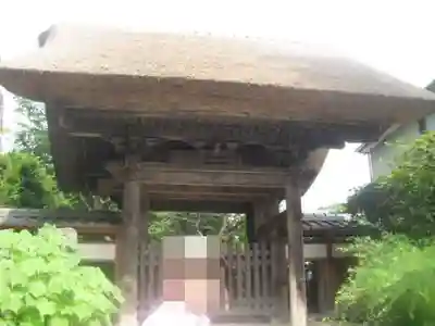 極楽寺（霊鷲山感應院極楽律寺）の山門・神門