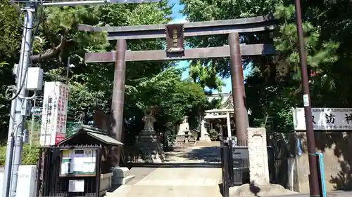 諏訪神社の鳥居