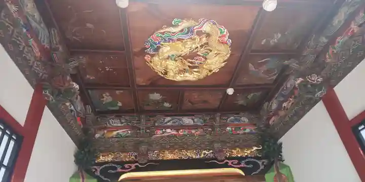 冠稲荷神社の芸術