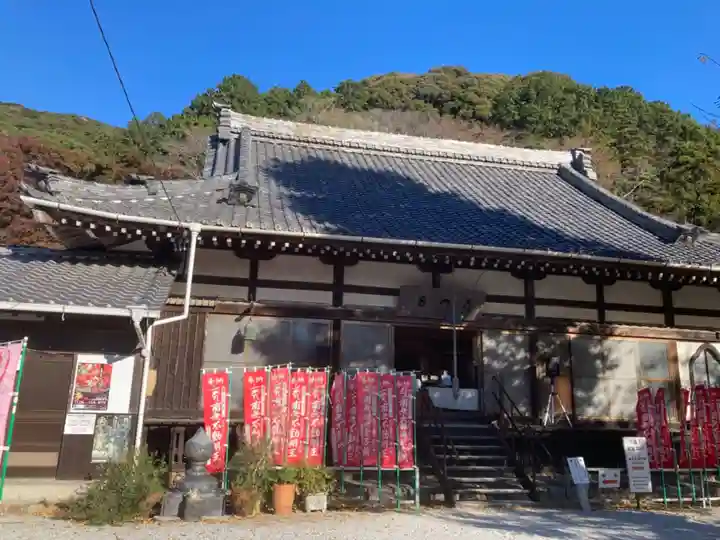 普門寺(切り絵御朱印発祥の寺)の本殿・本堂