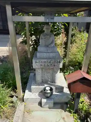 善福院の{uncategorized: "未分類", other: "その他", undefined: "問題あり", building: "その他建物", grave: "お墓", sacred_gate: "鳥居", guardian: "狛犬", statue: "像", buddha: "仏像", history: "歴史", nature: "自然", garden: "庭園", animal: "動物", pagoda: "塔", temizu: "手水舎", mountain_gate: "山門・神門", sanctuary: "本殿・本堂", subordinate: "末社・摂社", art: "芸術", scenery: "景色", jizo: "地蔵", ema: "絵馬", goshuin: "御朱印", omikuji: "おみくじ", items: "授与品その他", amulet: "お守り", goshuincho: "御朱印帳", eats: "食事", festival: "お祭り", votive_dance: "神楽", shichigosan: "七五三参", wedding: "結婚式", experience: "体験その他", initially: "初詣", around: "周辺", anti_infection: "感染症対策"}