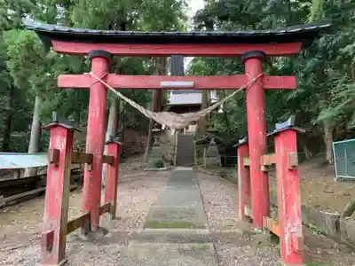 白山神社の鳥居