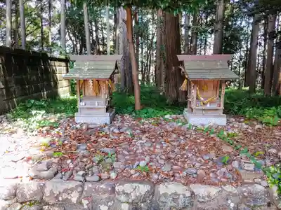 諏訪社(中志段味)の末社・摂社