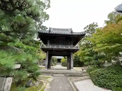伊勢の国 四天王寺の山門・神門