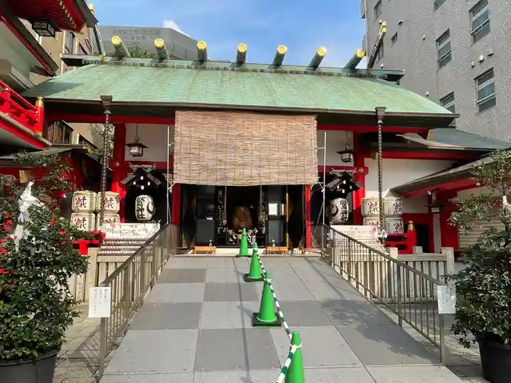 鷲神社の本殿・本堂