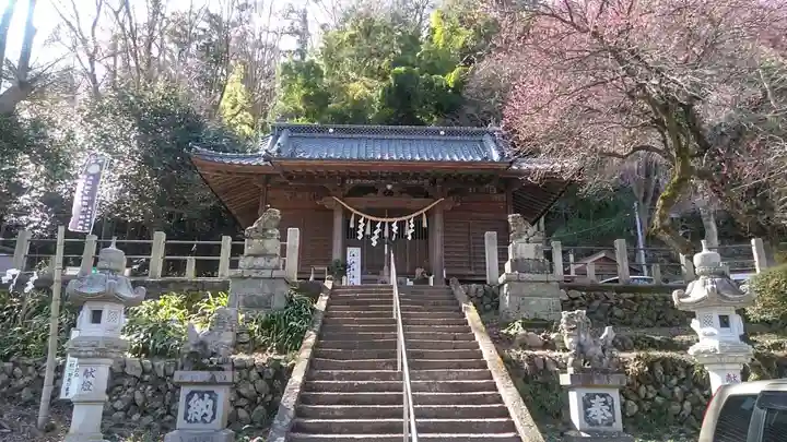 高尾山麓氷川神社の山門・神門