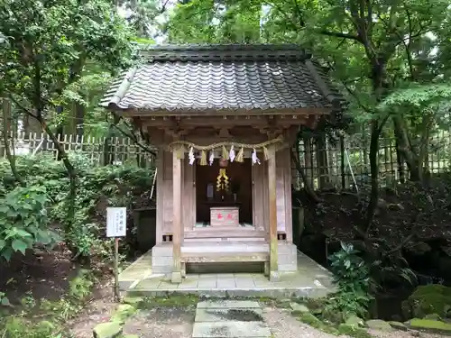 劒神社の末社