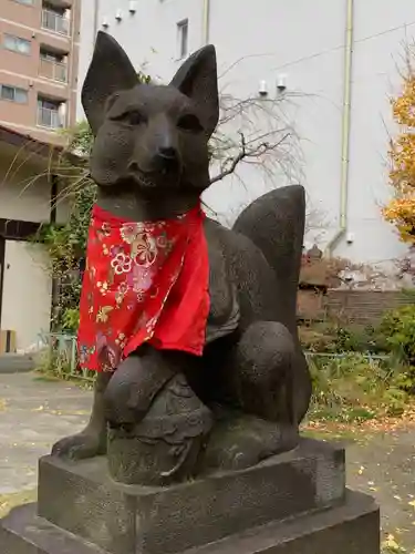 千束稲荷神社の狛犬