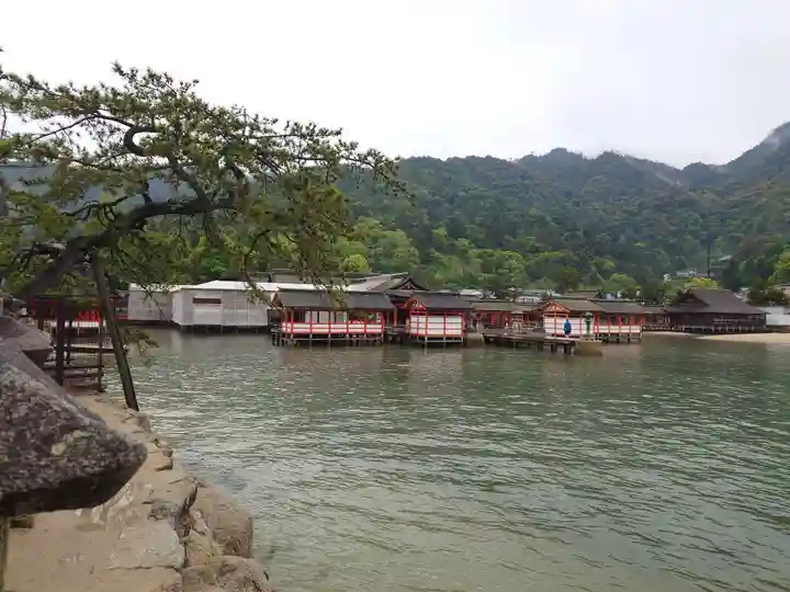 厳島神社(広島県)