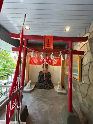 初音森神社(東京都)