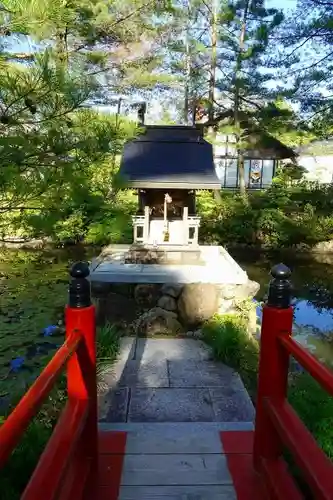 高野山大師教会の末社