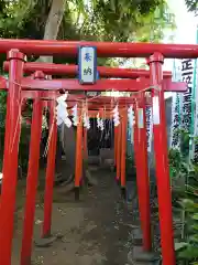 白玉稲荷大明神・セキセキ稲荷大明神の鳥居