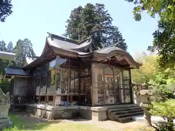 滓上神社の本殿・本堂