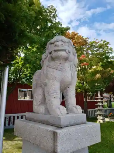 新川皇大神社の狛犬