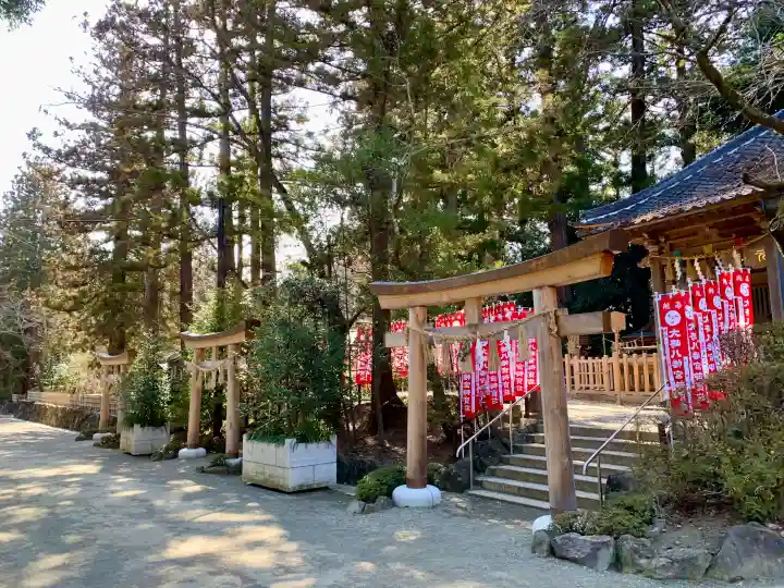 大崎八幡宮の{uncategorized: "未分類", other: "その他", undefined: "問題あり", building: "その他建物", grave: "お墓", sacred_gate: "鳥居", guardian: "狛犬", statue: "像", buddha: "仏像", history: "歴史", nature: "自然", garden: "庭園", animal: "動物", pagoda: "塔", temizu: "手水舎", mountain_gate: "山門・神門", sanctuary: "本殿・本堂", subordinate: "末社・摂社", art: "芸術", scenery: "景色", jizo: "地蔵", ema: "絵馬", goshuin: "御朱印", omikuji: "おみくじ", items: "授与品その他", amulet: "お守り", goshuincho: "御朱印帳", eats: "食事", festival: "お祭り", votive_dance: "神楽", shichigosan: "七五三参", wedding: "結婚式", experience: "体験その他", initially: "初詣", around: "周辺", anti_infection: "感染症対策"}