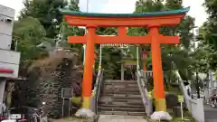 穴八幡宮の鳥居