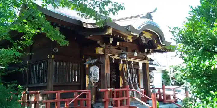 三谷八幡神社の本殿・本堂