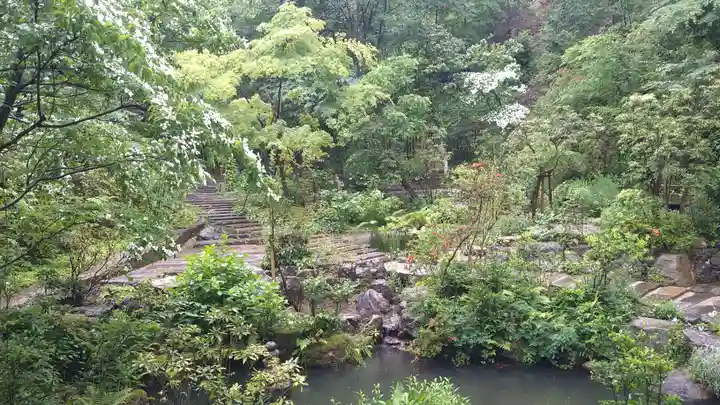 如意寺の庭園