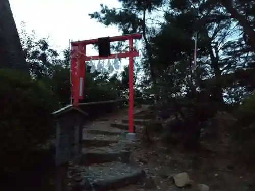 唐澤山神社の鳥居