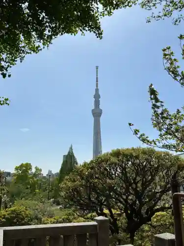 待乳山聖天（本龍院）の{uncategorized: "未分類", other: "その他", undefined: "問題あり", building: "その他建物", grave: "お墓", sacred_gate: "鳥居", guardian: "狛犬", statue: "像", buddha: "仏像", history: "歴史", nature: "自然", garden: "庭園", animal: "動物", pagoda: "塔", temizu: "手水舎", mountain_gate: "山門・神門", sanctuary: "本殿・本堂", subordinate: "末社・摂社", art: "芸術", scenery: "景色", jizo: "地蔵", ema: "絵馬", goshuin: "御朱印", omikuji: "おみくじ", items: "授与品その他", amulet: "お守り", goshuincho: "御朱印帳", eats: "食事", festival: "お祭り", votive_dance: "神楽", shichigosan: "七五三参", wedding: "結婚式", experience: "体験その他", initially: "初詣", around: "周辺", anti_infection: "感染症対策"}