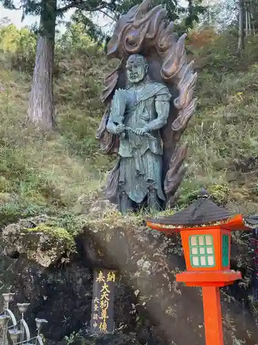 金剛山瑞峯寺(金剛不動尊) の仏像