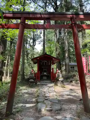 瀧尾神社（日光二荒山神社別宮）の末社・摂社
