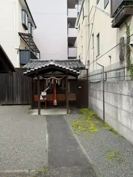 福長神社の{uncategorized: "未分類", other: "その他", undefined: "問題あり", building: "その他建物", grave: "お墓", sacred_gate: "鳥居", guardian: "狛犬", statue: "像", buddha: "仏像", history: "歴史", nature: "自然", garden: "庭園", animal: "動物", pagoda: "塔", temizu: "手水舎", mountain_gate: "山門・神門", sanctuary: "本殿・本堂", subordinate: "末社・摂社", art: "芸術", scenery: "景色", jizo: "地蔵", ema: "絵馬", goshuin: "御朱印", omikuji: "おみくじ", items: "授与品その他", amulet: "お守り", goshuincho: "御朱印帳", eats: "食事", festival: "お祭り", votive_dance: "神楽", shichigosan: "七五三参", wedding: "結婚式", experience: "体験その他", initially: "初詣", around: "周辺", anti_infection: "感染症対策"}