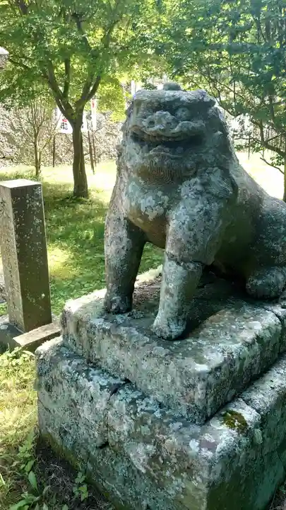 新海三社神社(長野県)