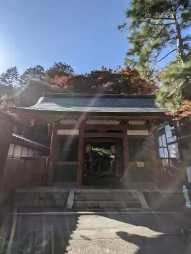 愛宕念仏寺の山門