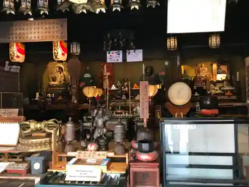 熊谷寺の本殿・本堂
