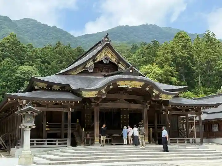 彌彦神社(新潟県)