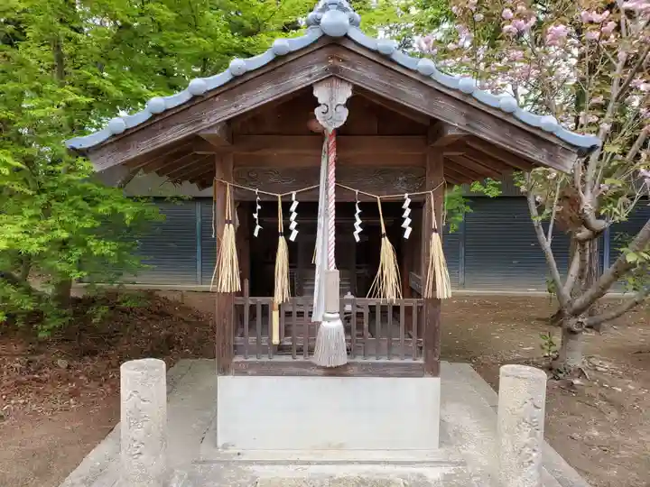 大芋神社の末社・摂社