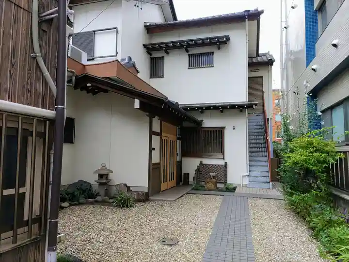 長盛院の本殿・本堂