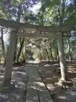 鴨鳥五所神社の鳥居