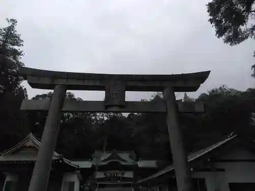 西寒多神社の鳥居