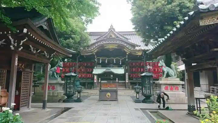 豊川稲荷東京別院の本殿・本堂