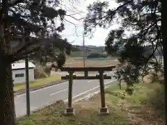 神社（名称不明）の鳥居