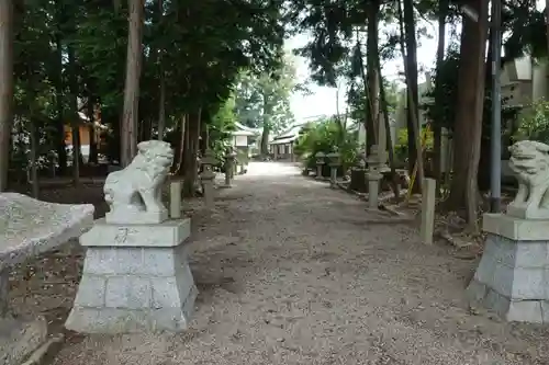 小宮神社の建物その他