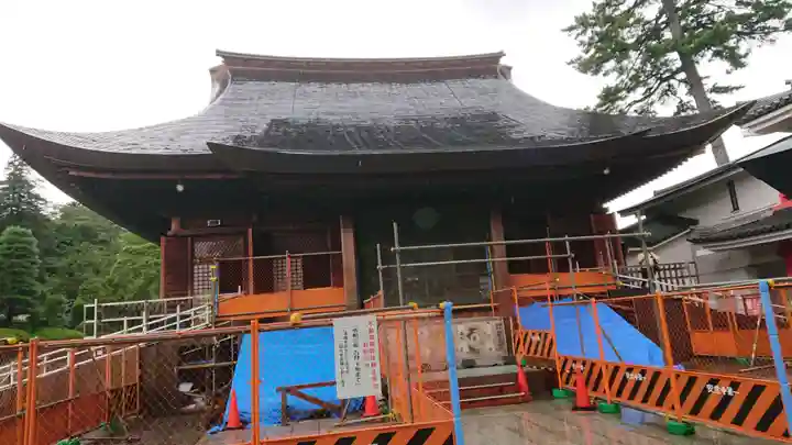 高幡不動尊 金剛寺の本殿・本堂