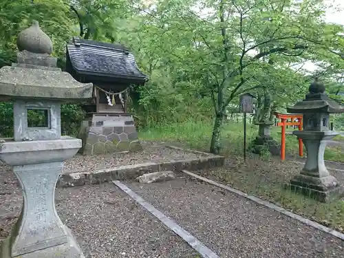 岡太神社の末社