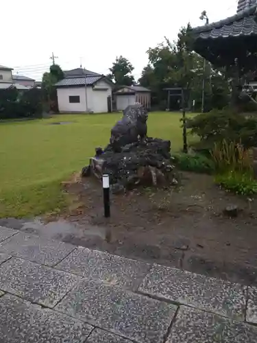 境香取神社の狛犬