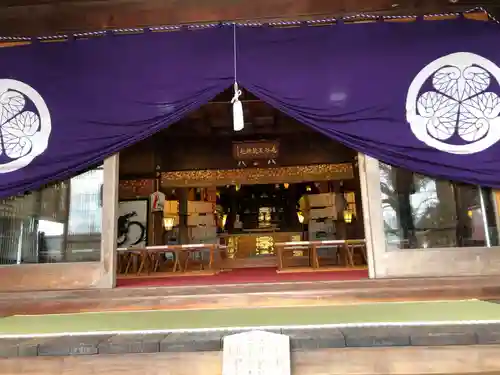 毛谷黒龍神社の本殿・本堂