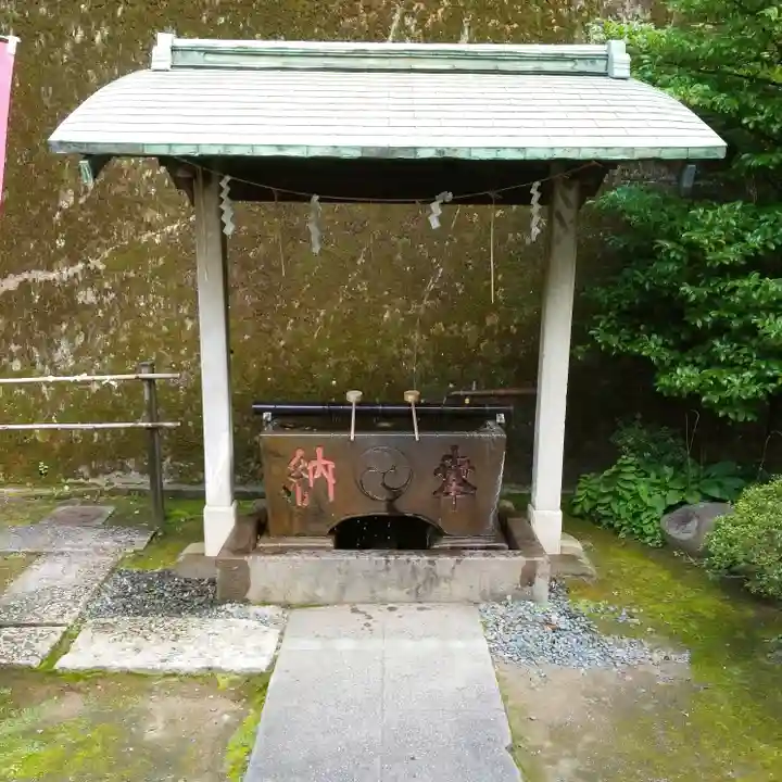 久國神社の手水舎
