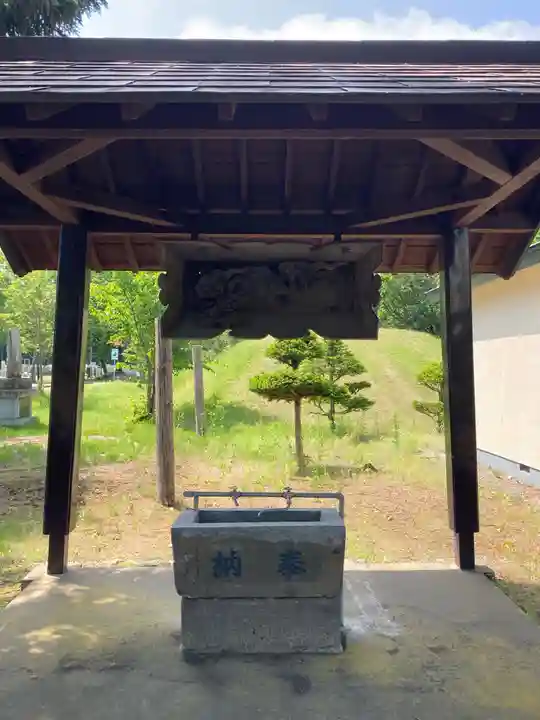 中札内神社の手水舎